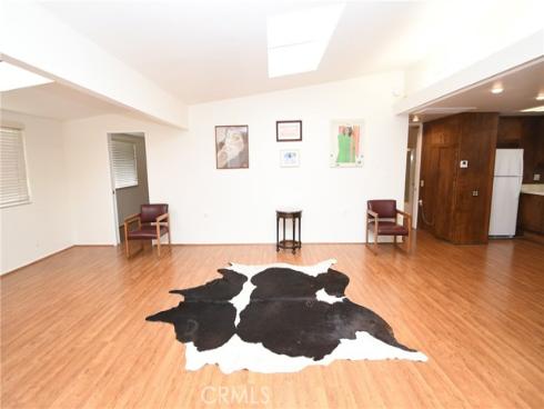 1842  Thunderbird  1A  Drive, Seal Beach, CA