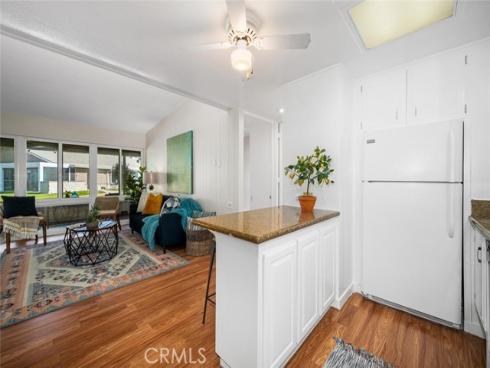 1240  Oakmont  52i  RoadM4, Seal Beach, CA