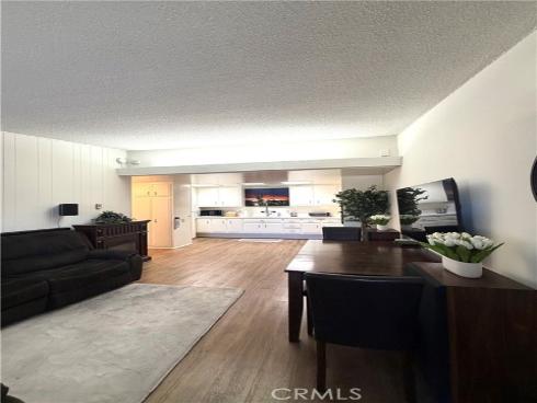 13630 Alderwood Ln., M4-77i , Seal Beach, CA