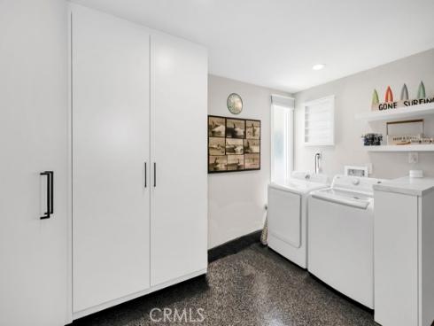 1005 Driftwood Avenue, Seal Beach, CA