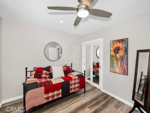 1005 Driftwood Avenue, Seal Beach, CA