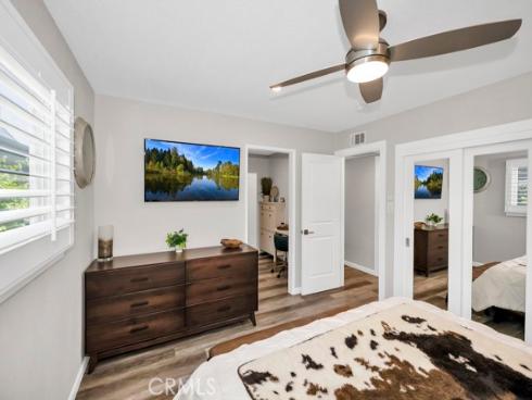 1005 Driftwood Avenue, Seal Beach, CA