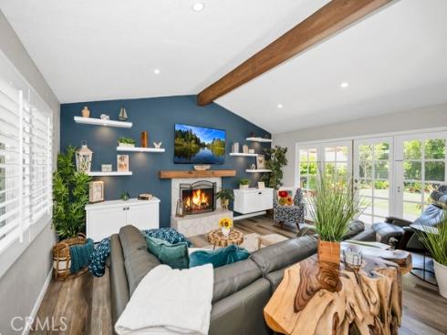 1005 Driftwood Avenue, Seal Beach, CA