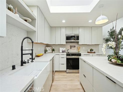 1462 Merion M2 - 30K Way, Seal Beach, CA