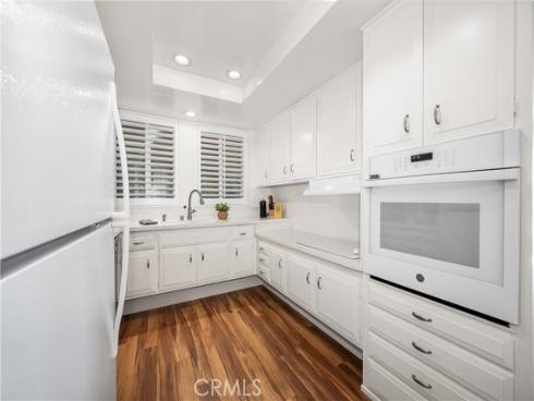 1981 Mckinney 14K WayM-15, Seal Beach, CA