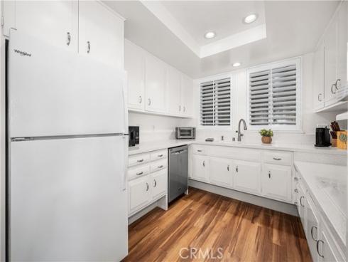 1981 Mckinney 14K WayM-15, Seal Beach, CA