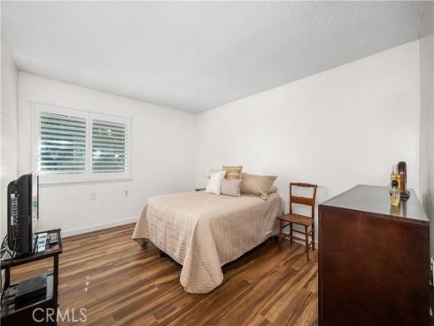 1981 Mckinney 14K WayM-15, Seal Beach, CA