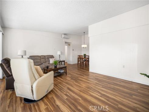 1981 Mckinney 14K WayM-15, Seal Beach, CA