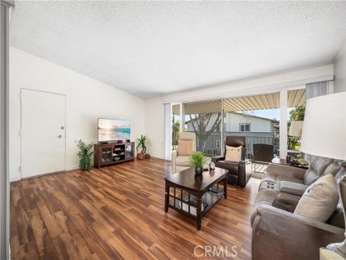 1981 Mckinney 14K WayM-15, Seal Beach, CA