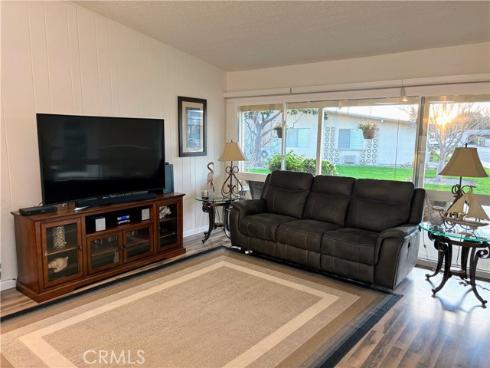 1460 Pelham M5-106F Road, Seal Beach, CA