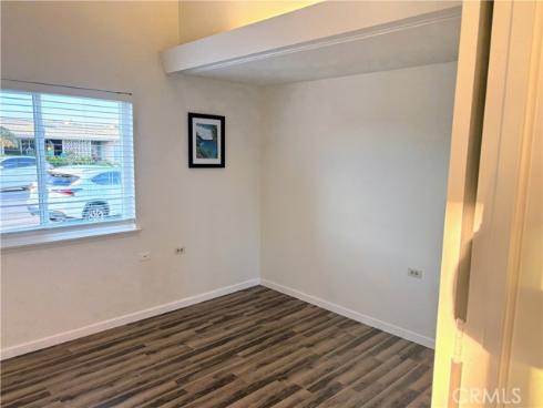 1460  Pelham  M5-106F  Road, Seal Beach, CA