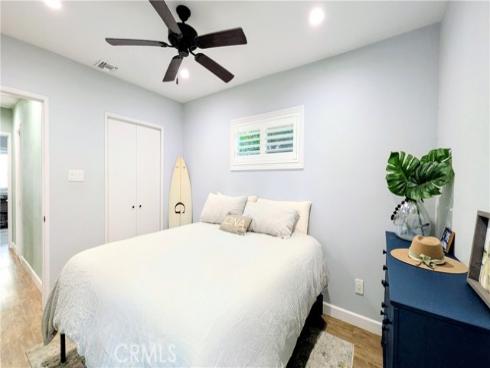 216 15th Street , Seal Beach, CA