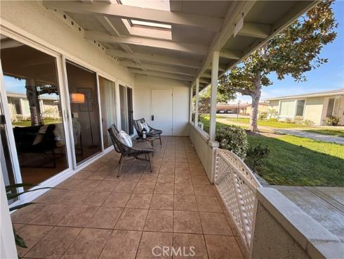 13500  Wentworth  121J  Lane, Seal Beach, CA