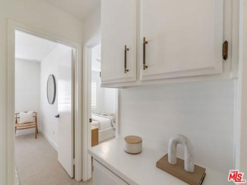 306 Regatta Way, Seal Beach, CA