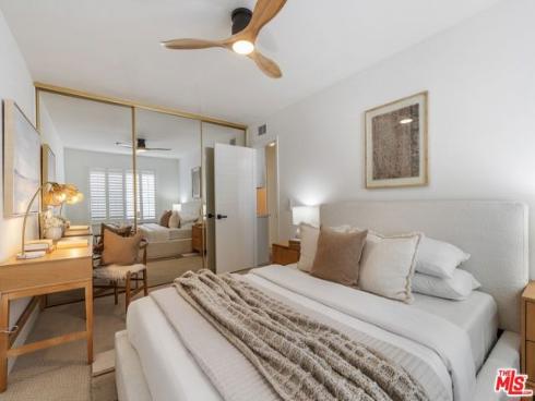 306 Regatta Way, Seal Beach, CA