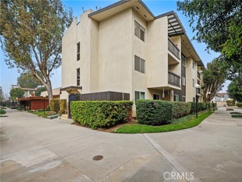 12200 Montecito D301 Road, Seal Beach, CA
