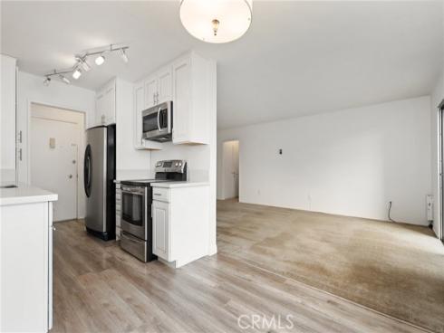 12200 Montecito D301 Road, Seal Beach, CA