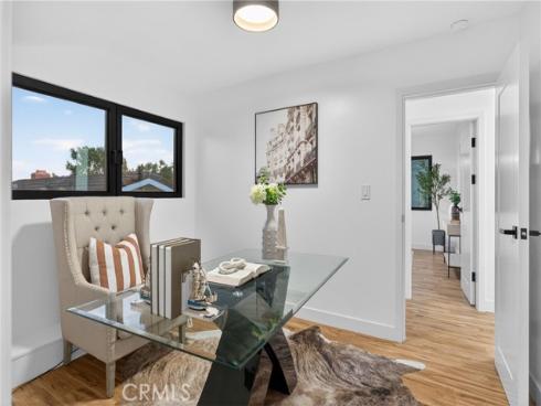 4664 Hazelnut Avenue, Seal Beach, CA