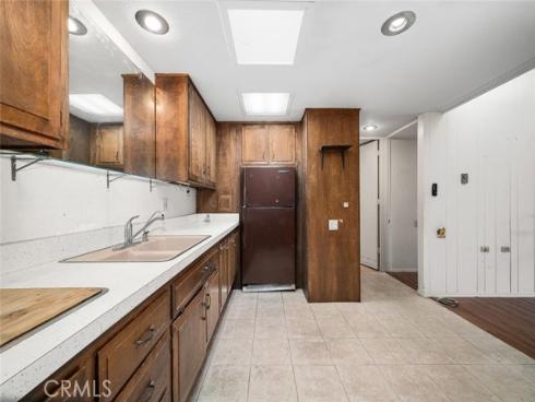 1642 Merion 39H WayM-2, Seal Beach, CA