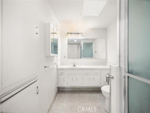 1642 Merion 39H WayM-2, Seal Beach, CA