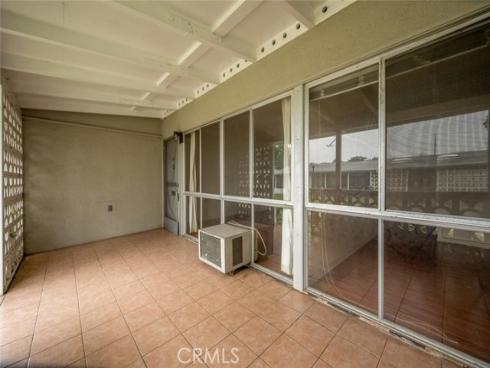 1642 Merion 39H WayM-2, Seal Beach, CA