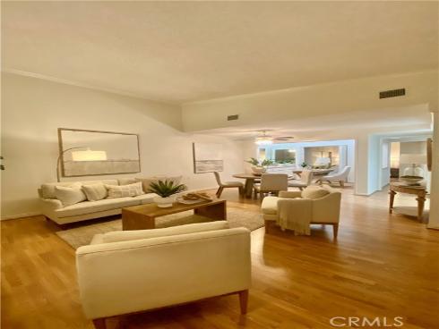 1880 Mckinney Way, M15-20b , Seal Beach, CA