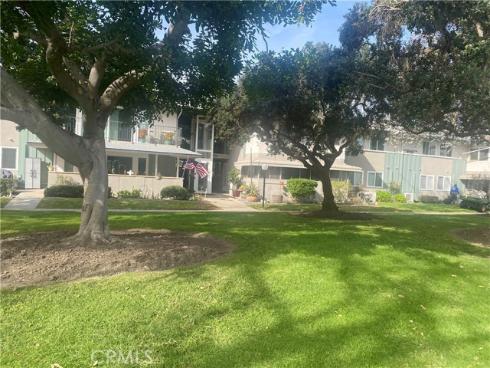 1880 Mckinney Way, M15-20b , Seal Beach, CA