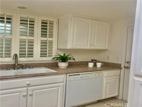 1880 Mckinney Way, M15-20b , Seal Beach, CA