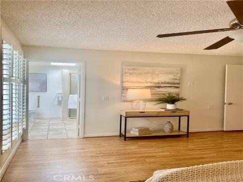 1880 Mckinney Way, M15-20b , Seal Beach, CA