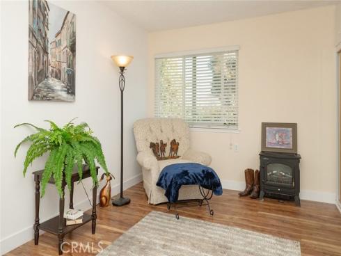 1980  Mckinney Way #13r (m15)  , Seal Beach, CA