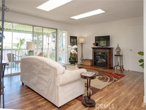 1980  Mckinney Way #13r (m15)  , Seal Beach, CA