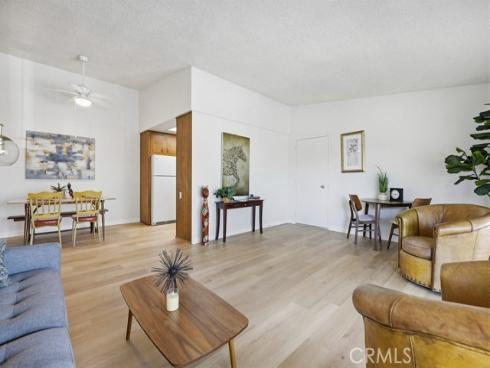 13342  Del Monte  5P , Seal Beach, CA