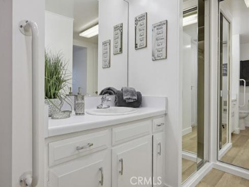 13342  Del Monte  5P , Seal Beach, CA