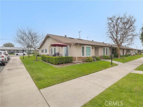 1671  Interlachen  285L , Seal Beach, CA