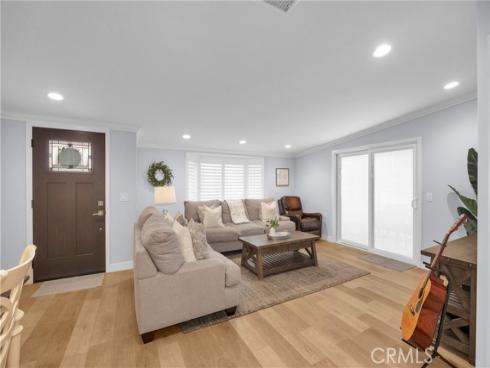 1671  Interlachen  285L , Seal Beach, CA