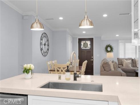 1671  Interlachen  285L , Seal Beach, CA