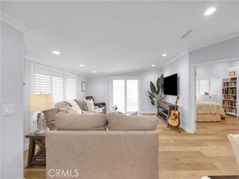 1671  Interlachen  285L , Seal Beach, CA