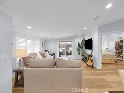 1671  Interlachen  285L , Seal Beach, CA