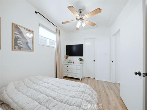 129  14th  , Seal Beach, CA