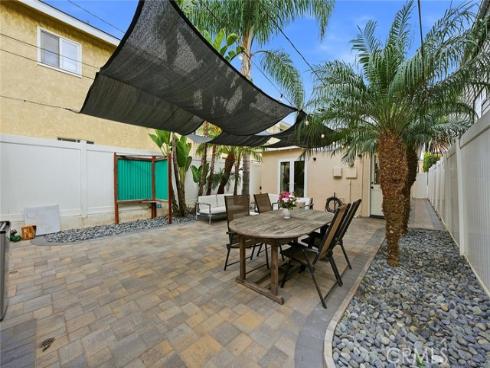 129  14th  , Seal Beach, CA