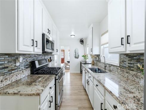 129  14th  , Seal Beach, CA