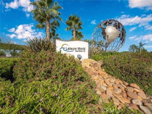 1301  Skokie  27H  RoadM-3, Seal Beach, CA