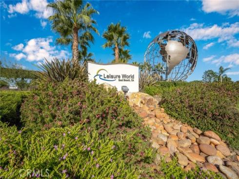 1301  Skokie  27H  RoadM-3, Seal Beach, CA