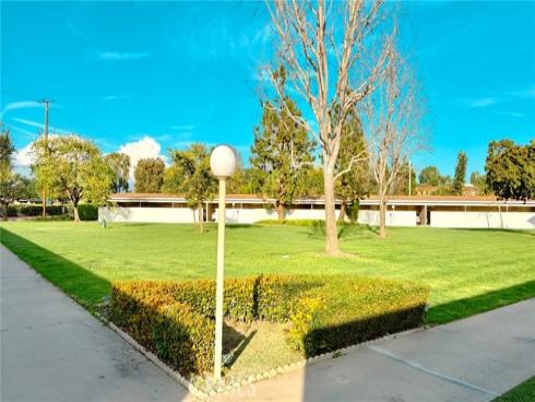 13660  Annandale  M1-24A  Drive, Seal Beach, CA