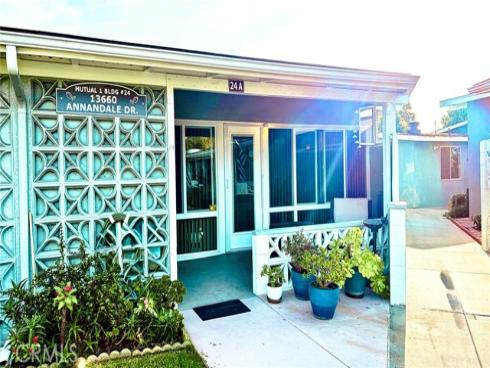 13660  Annandale  M1-24A  Drive, Seal Beach, CA