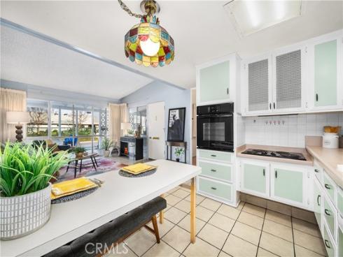 1502  Golden Rain  46J  RoadM-2, Seal Beach, CA