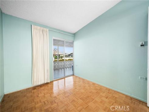 1502  Golden Rain  46J  RoadM-2, Seal Beach, CA