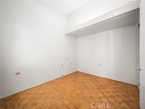 1502  Golden Rain  46J  RoadM-2, Seal Beach, CA