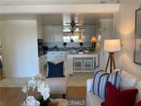 1421  Golden Rain  4 87F  Road, Seal Beach, CA