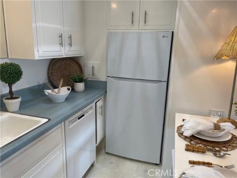 1421  Golden Rain  4 87F  Road, Seal Beach, CA